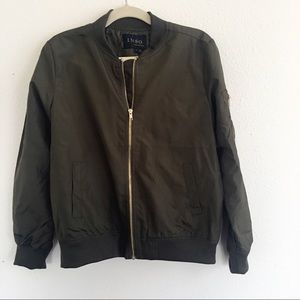 Inso Army Green Bomber Jacket NWOT gold zipper det